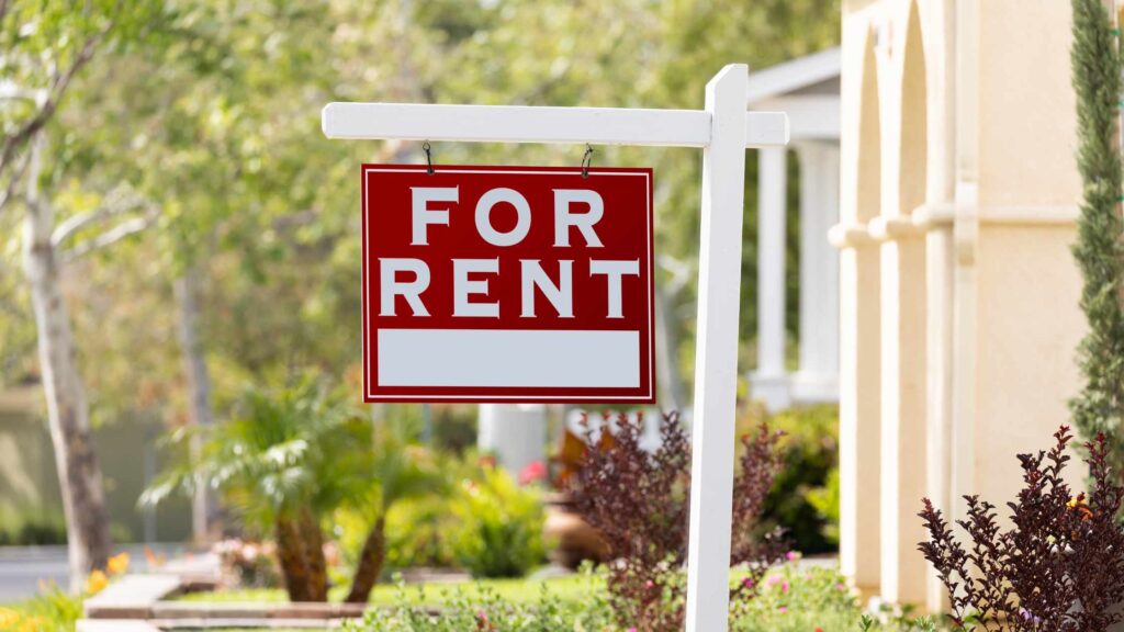 The Pros and Cons of Renting from Individual Landlords vs. Property Management Companies